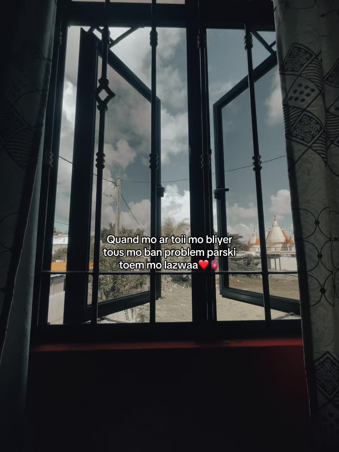 @️