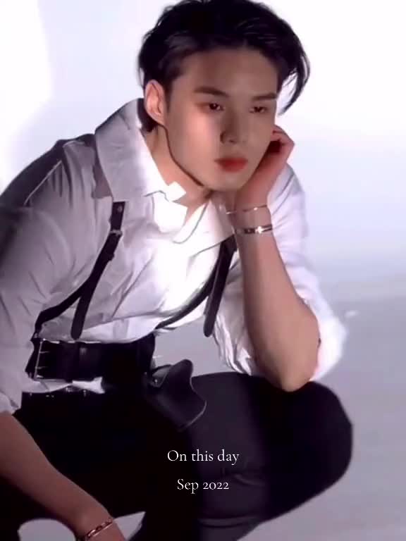 @kpoplovenaren