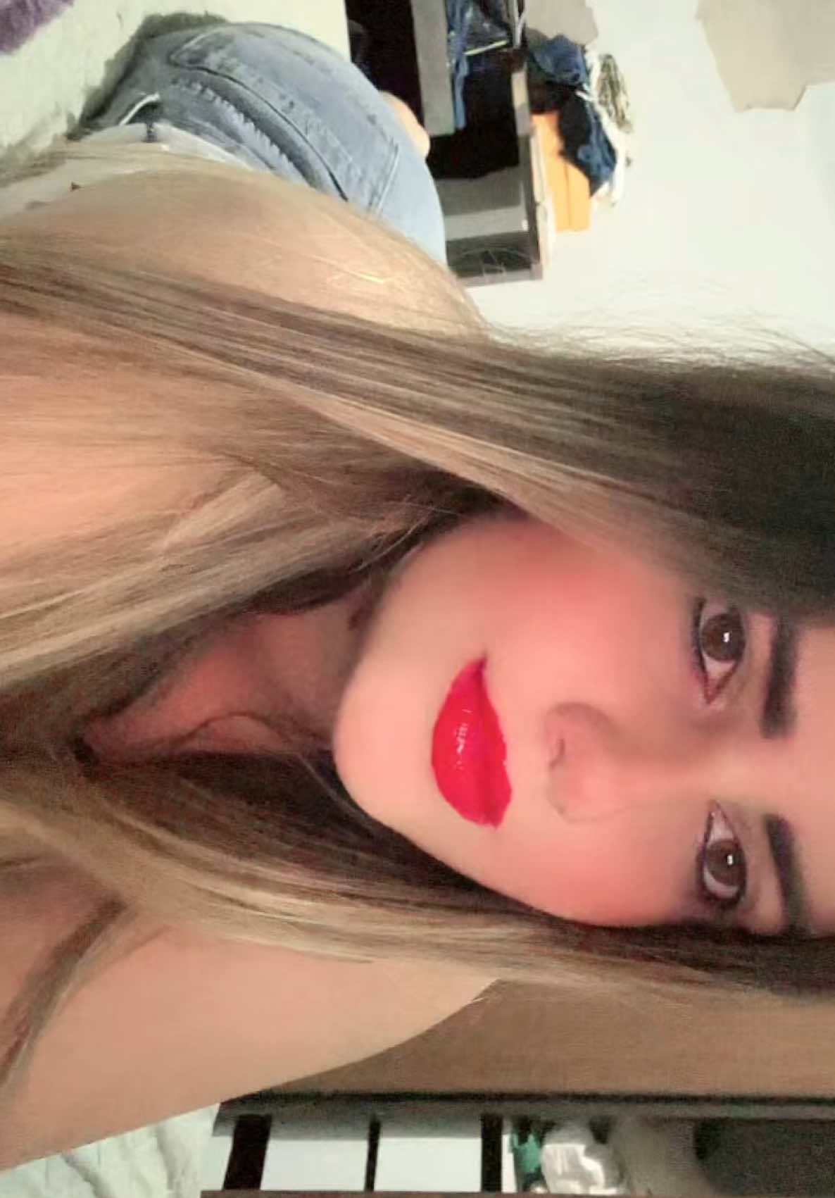 @laygomess