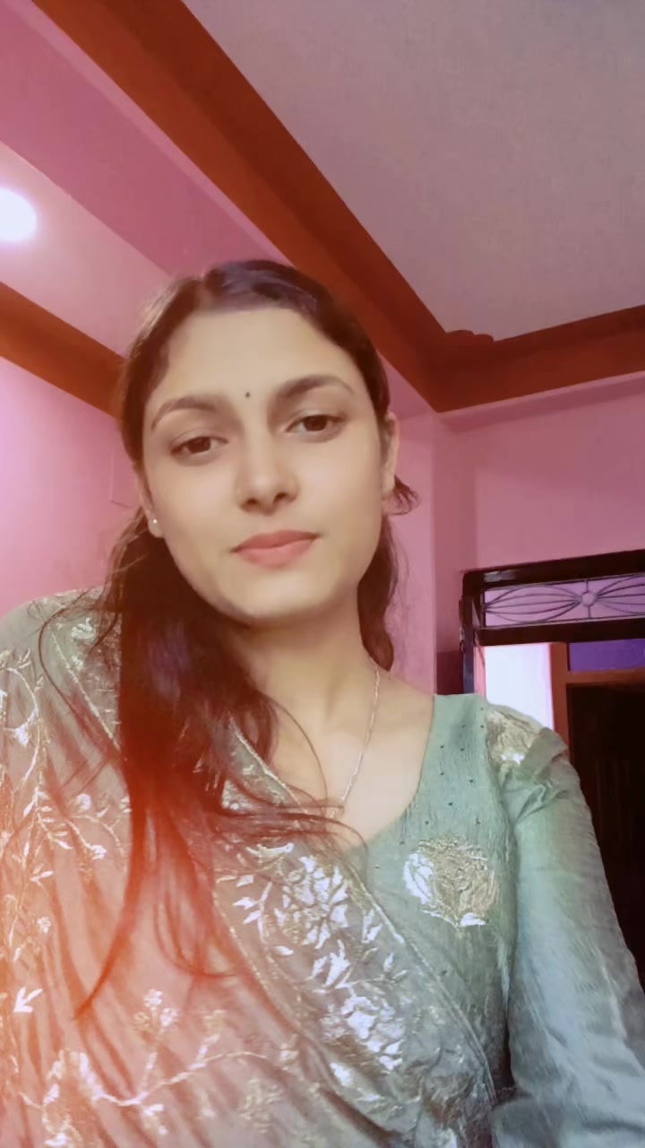 @Smirti✨
