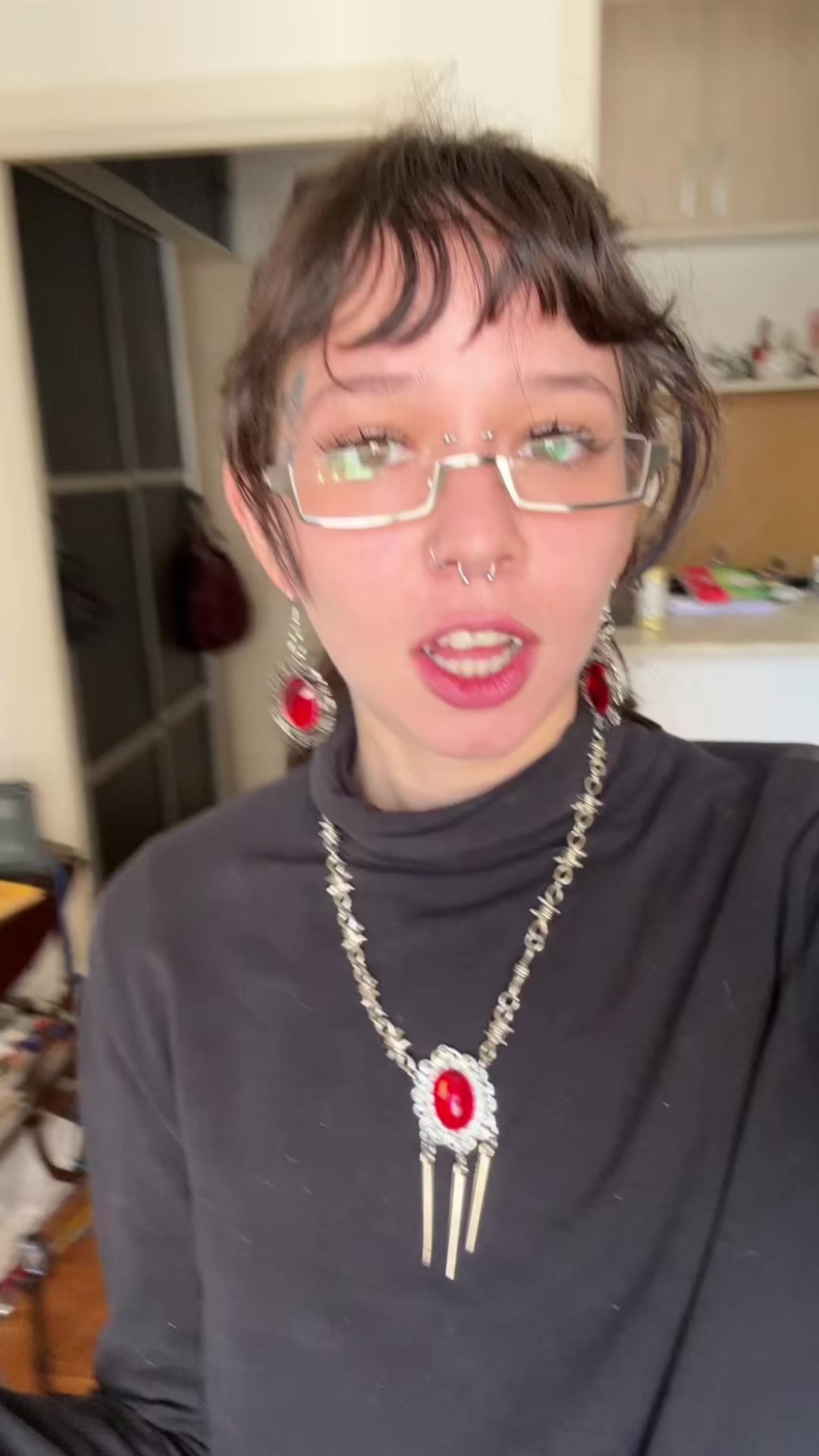 @EgoCarina 🦇⚰️🩸