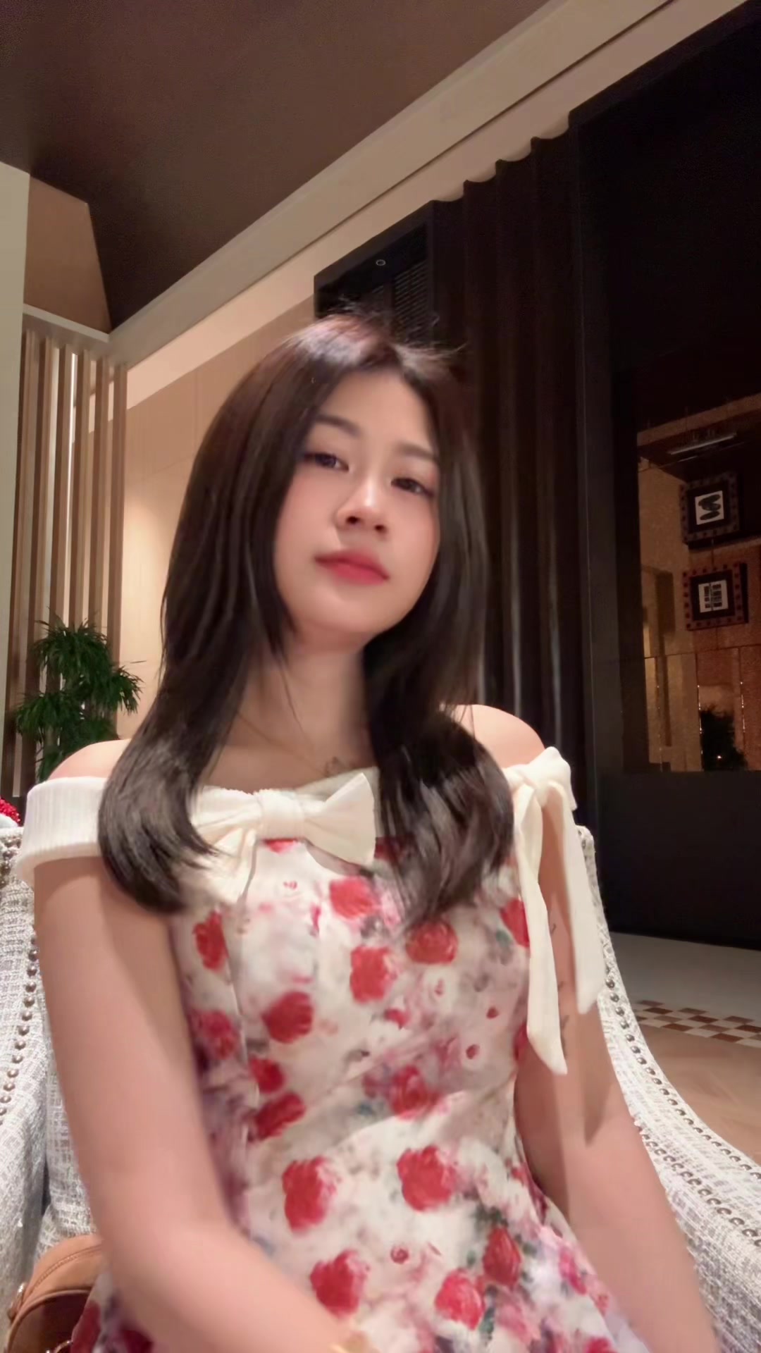 @🇲🇲 KYI LAE LAE KHAING  🇨🇳