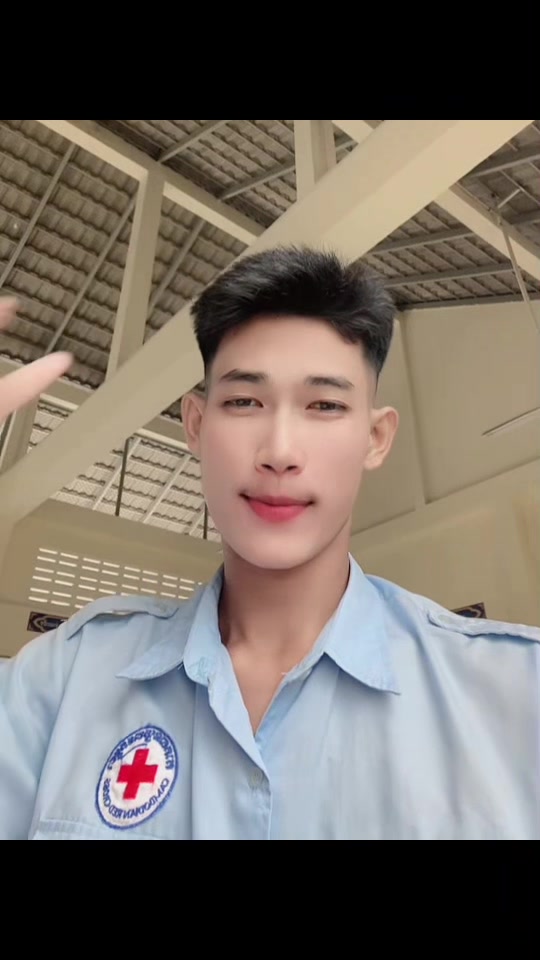@Khay Vi ๐ณ๏ธ๐