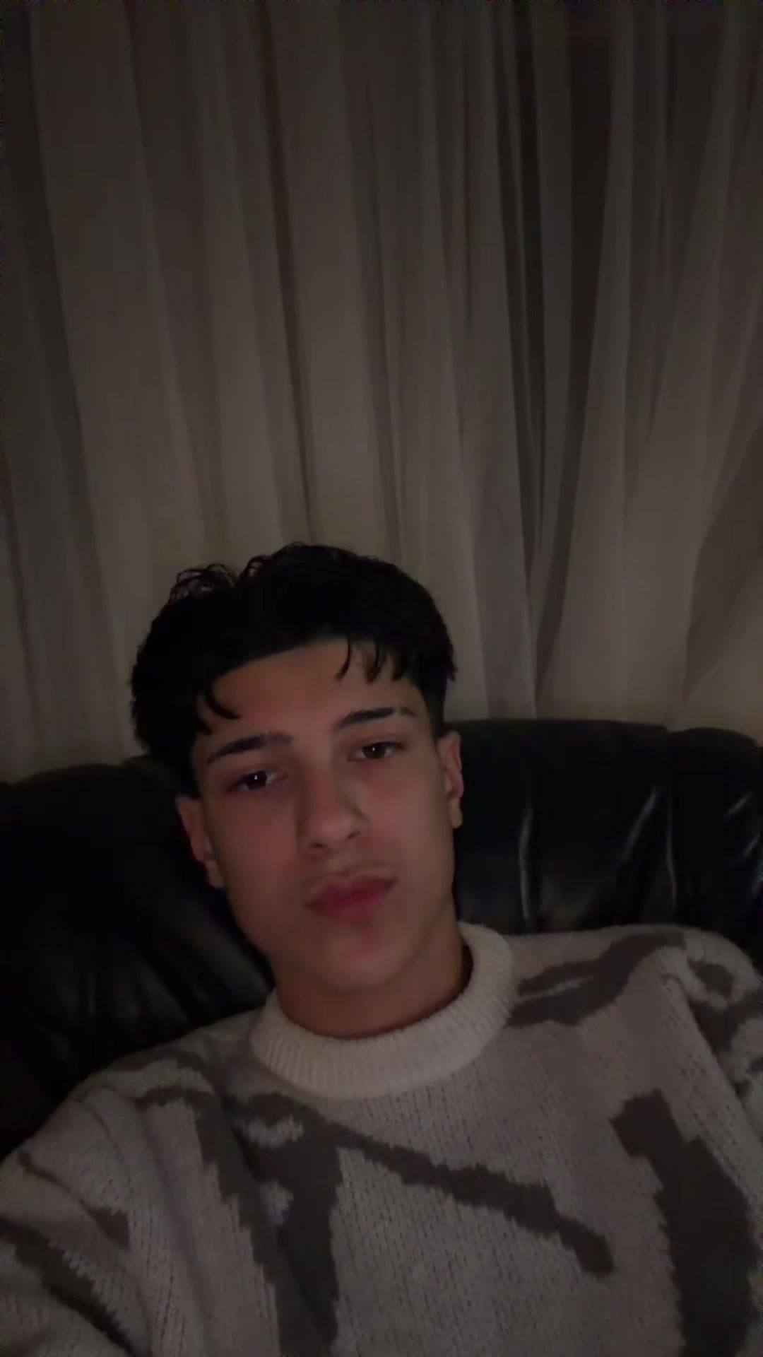 @Adnan🍫🍫