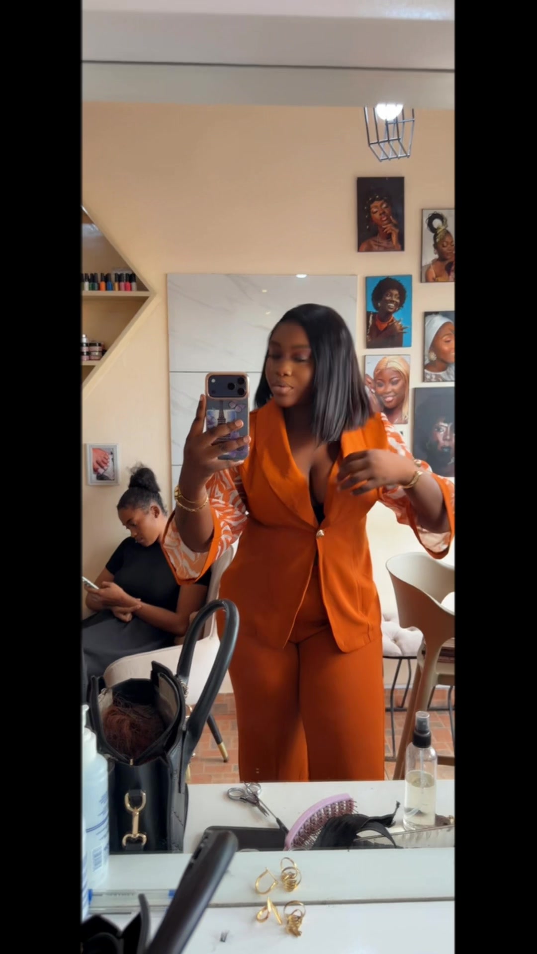 @LA QUEEN OFFISHALL Spam🎵🇬🇦