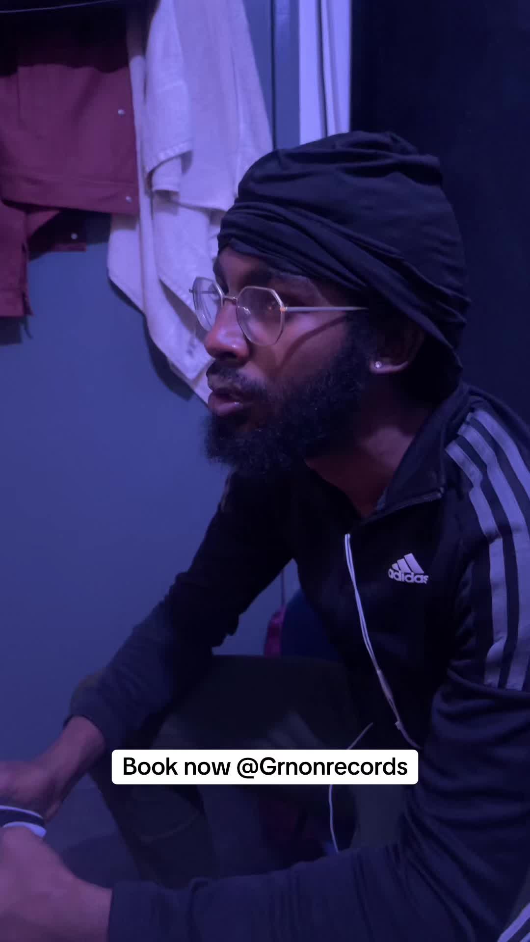@Smoodfaceofficial