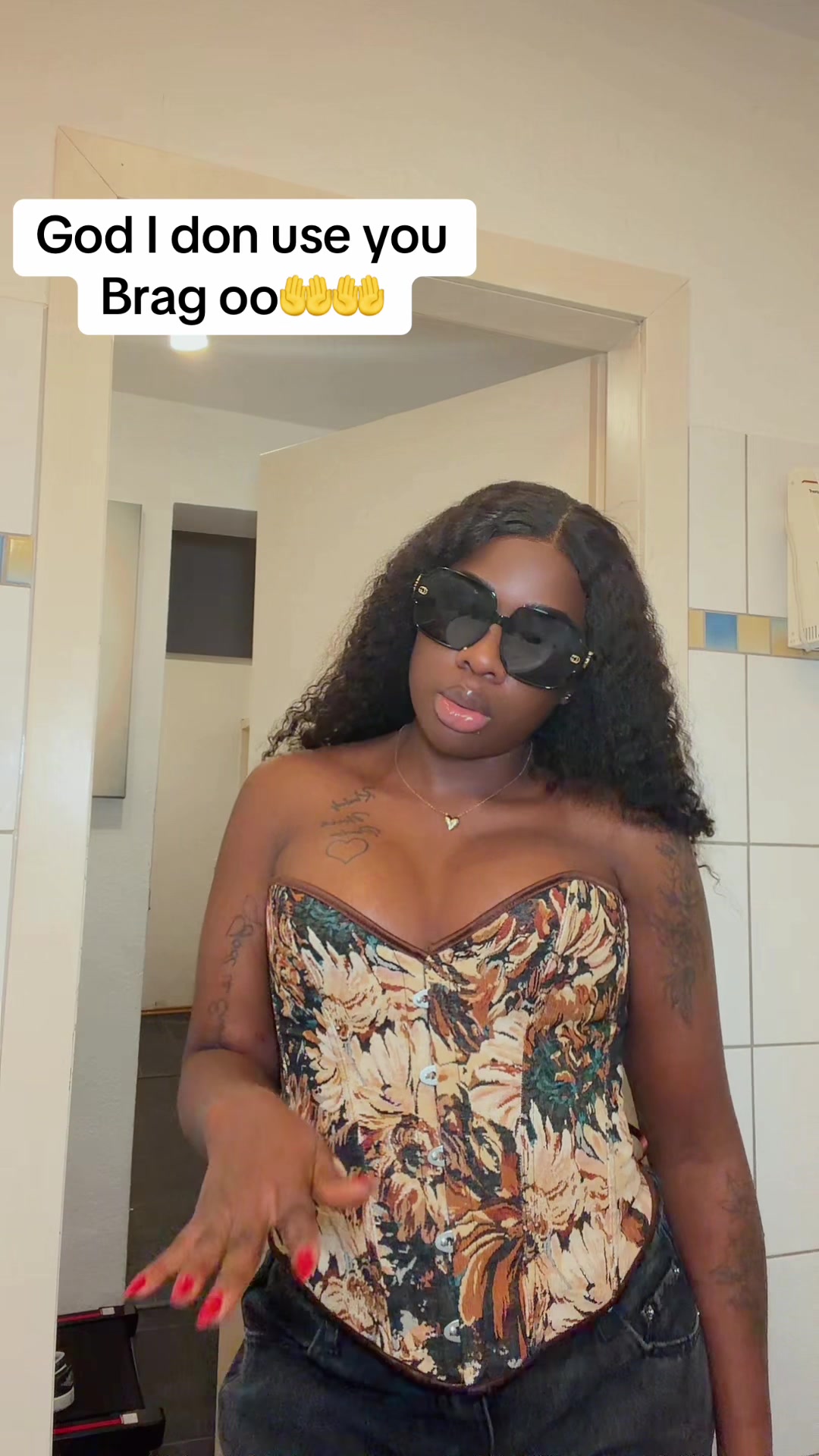 @Ebony_Luxury_Hairs