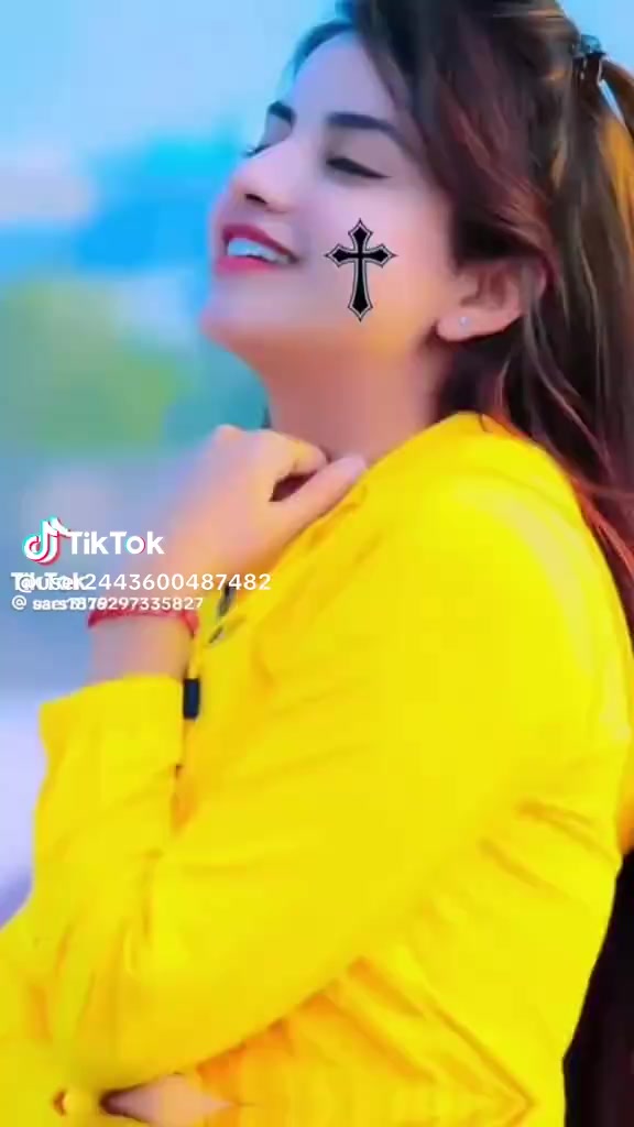 @Z ነኝ የእናቷ