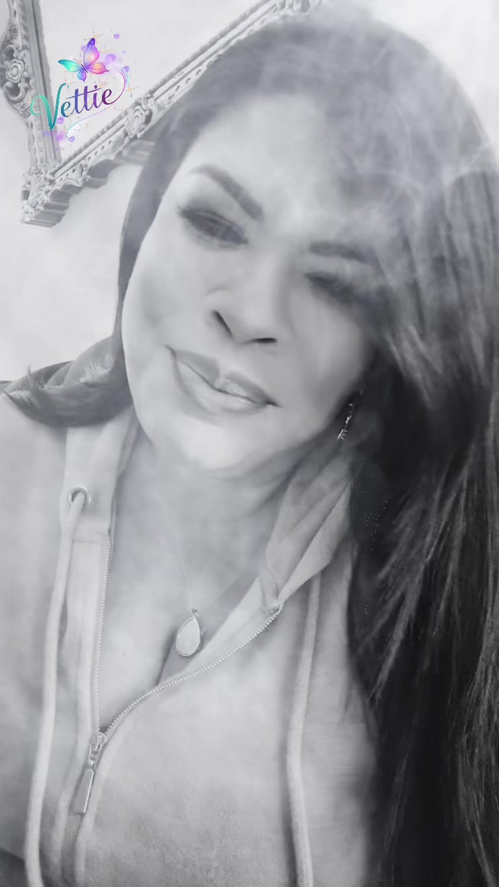 @Vettie721🦋