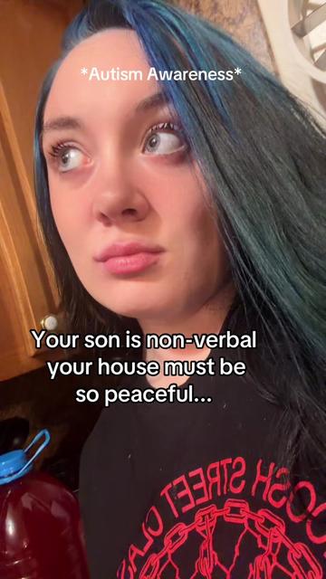 @the.internet.tea.queen