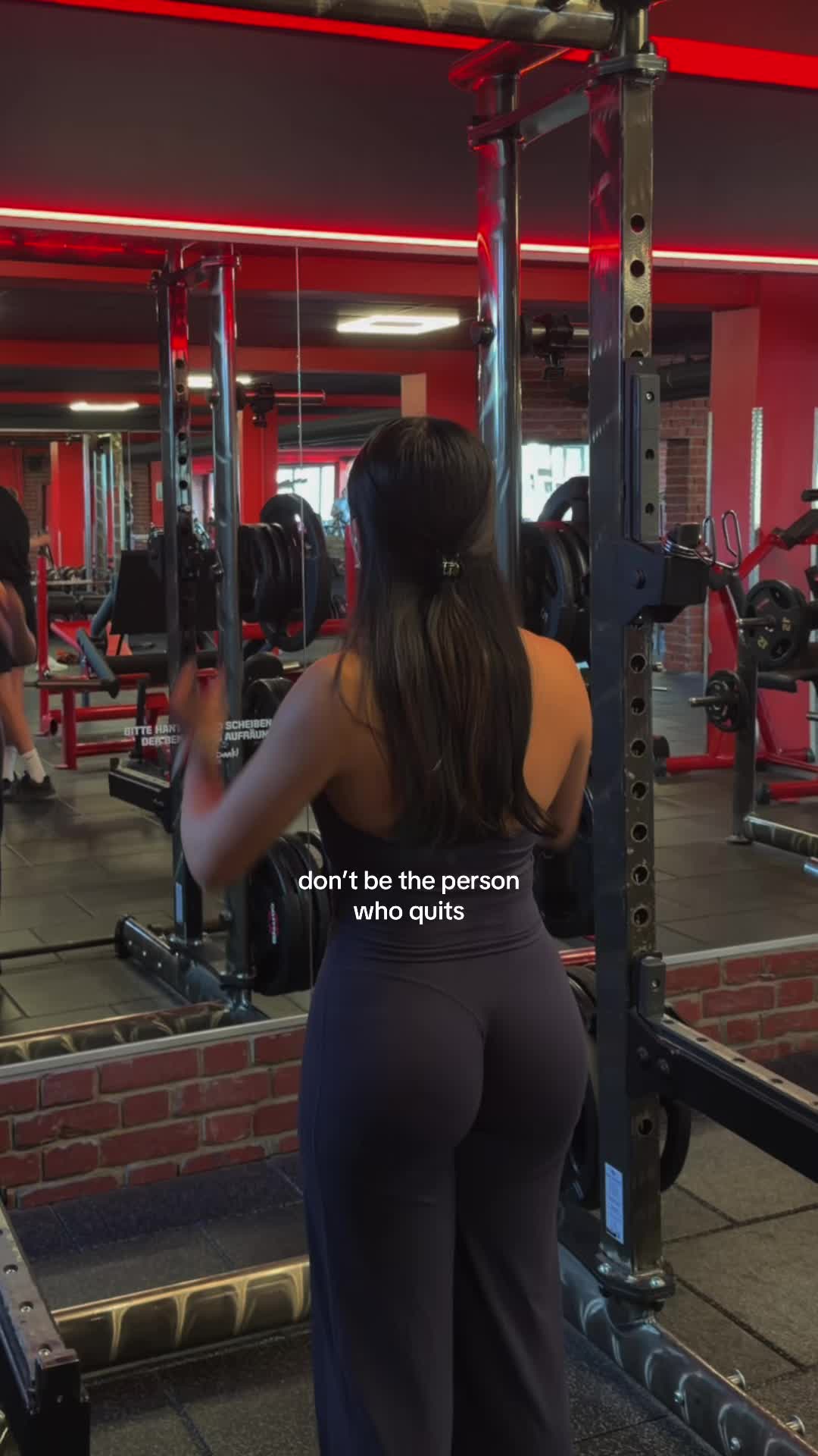 @luuly_vc