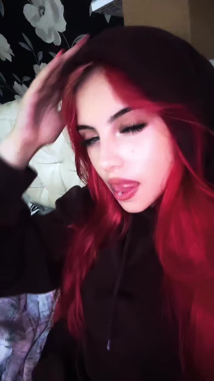 @Katie 🖤