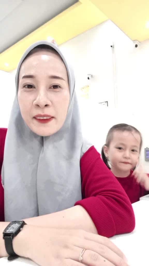 @Dheandra