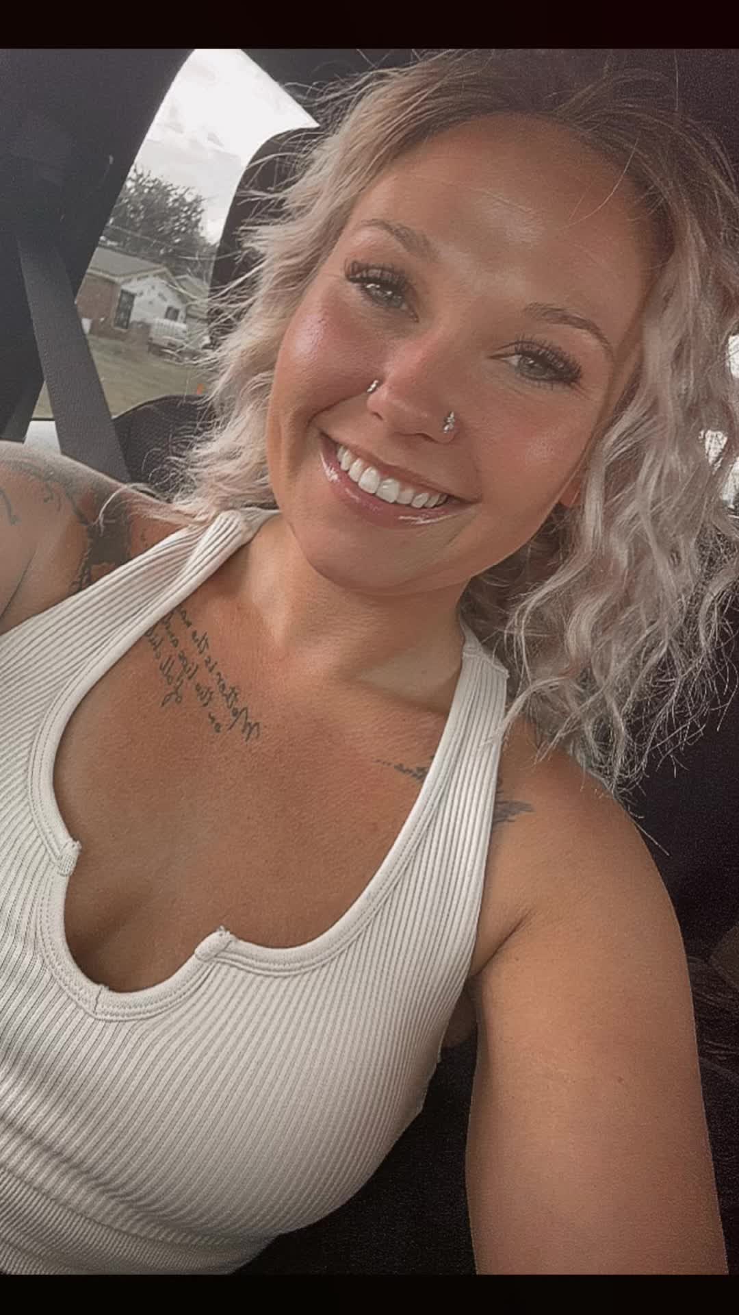@elizabethmarie