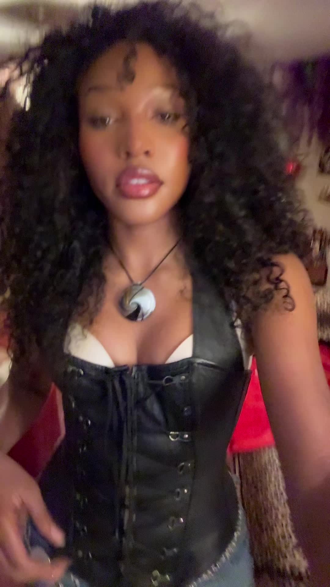 @Eli✨