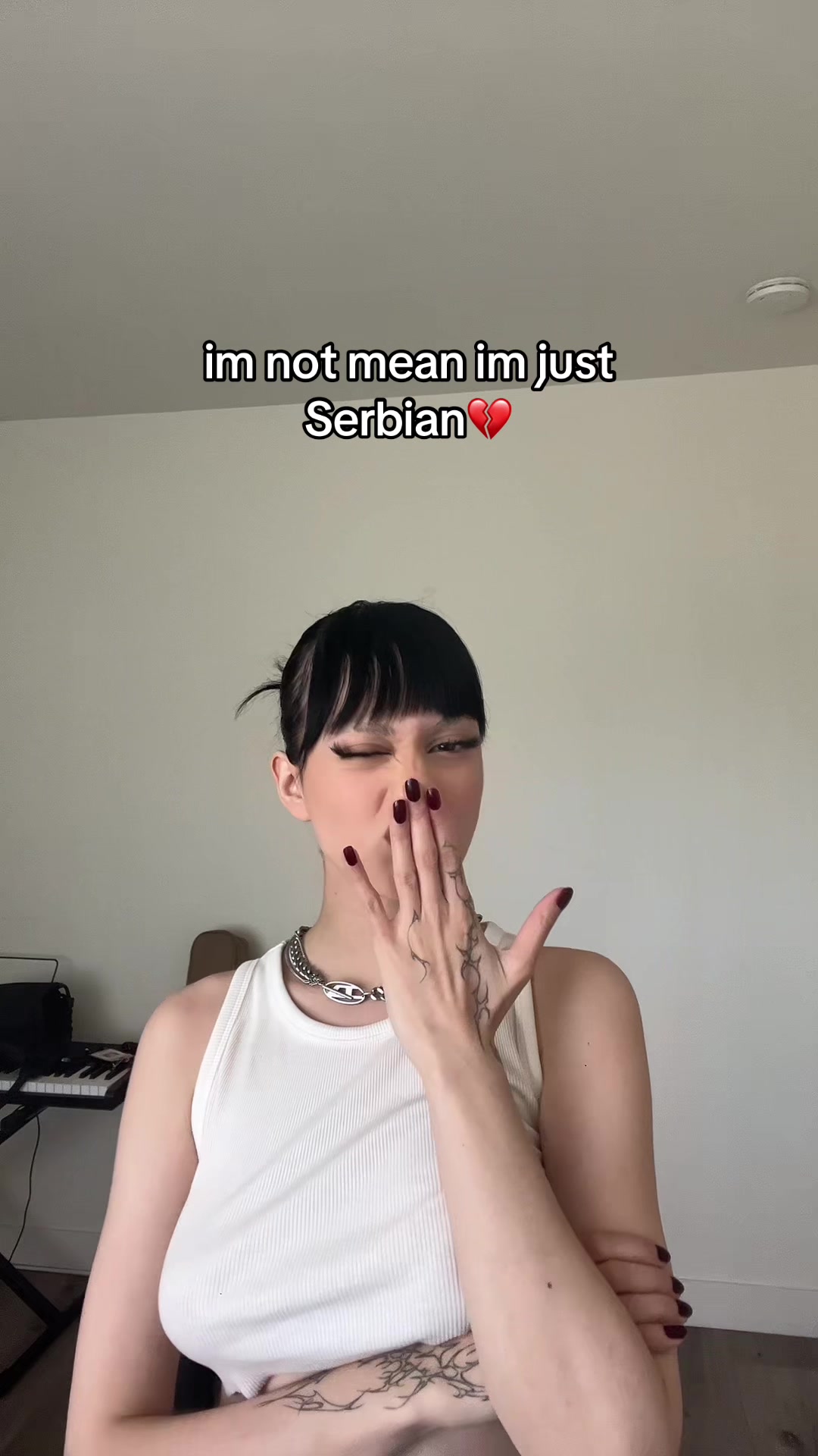 @vukaylaaaa