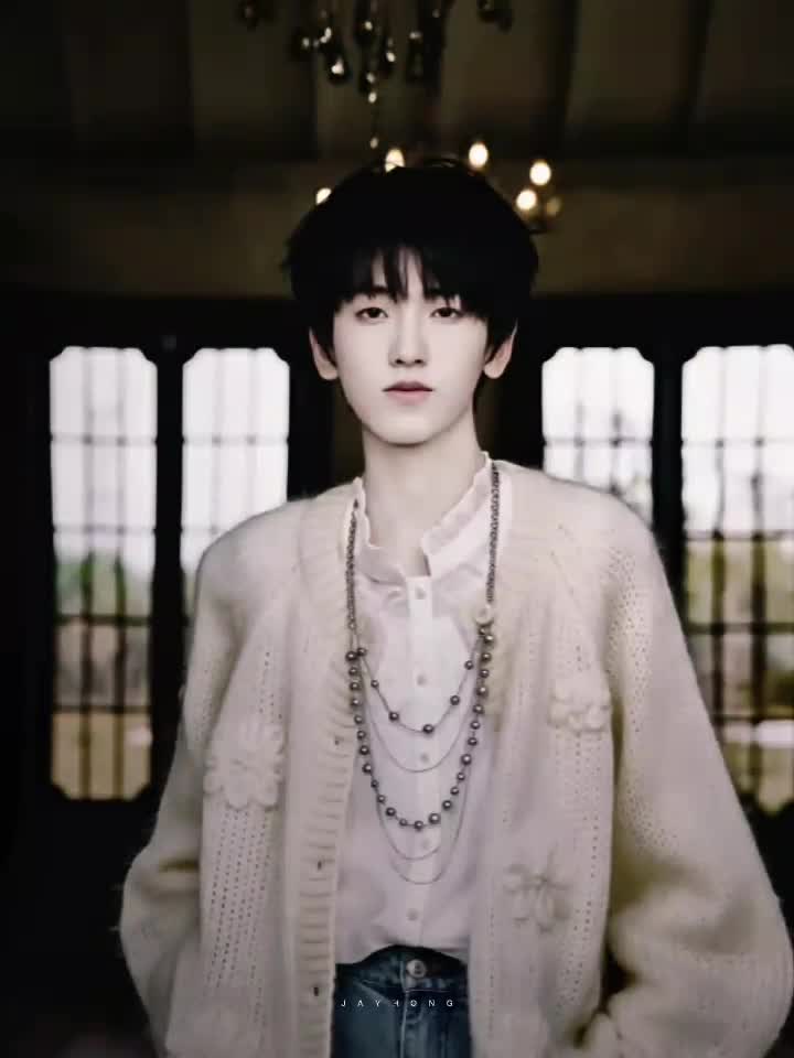 @♡qihan TF家族♡💙💗