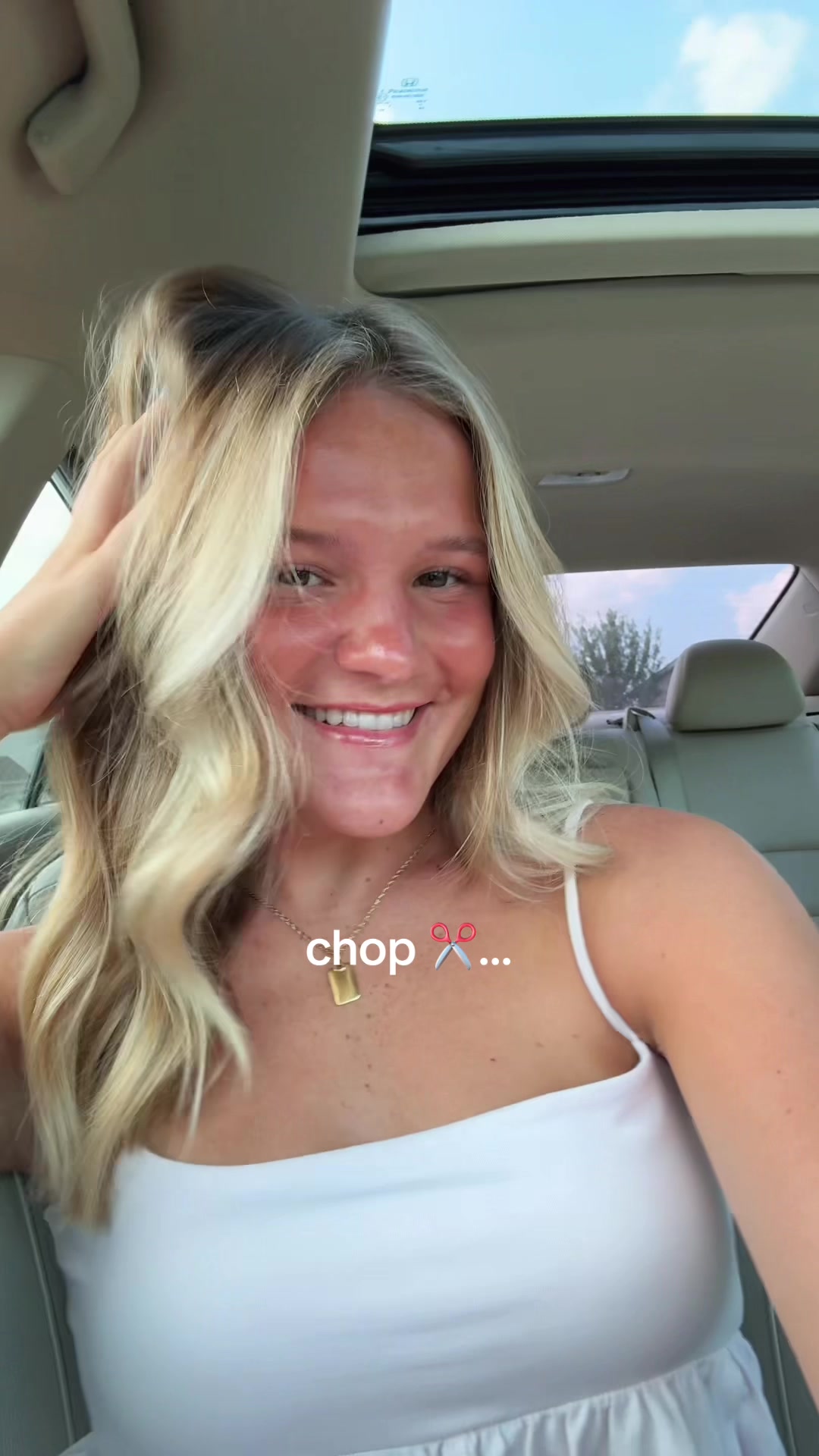 @HILLARY WHITE