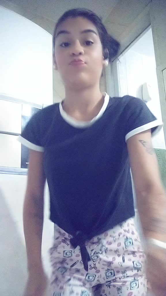 @novinhaah_de_15y_ofc