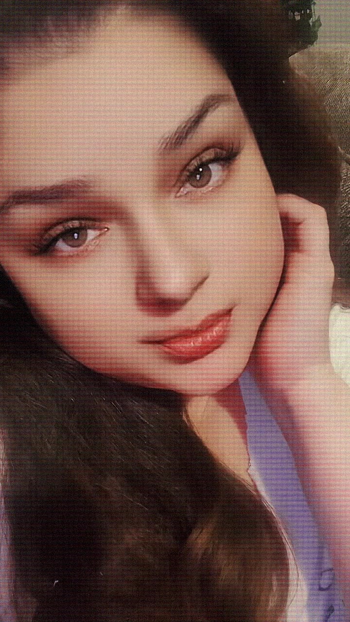 @AnGee_