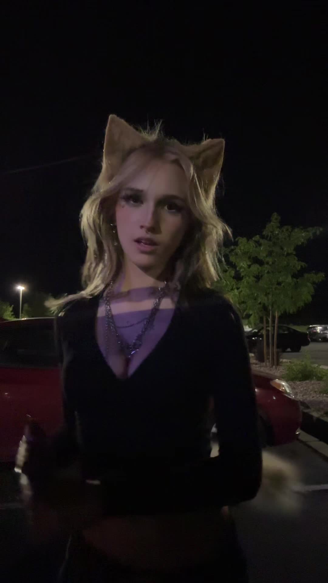 @sofiaishangry