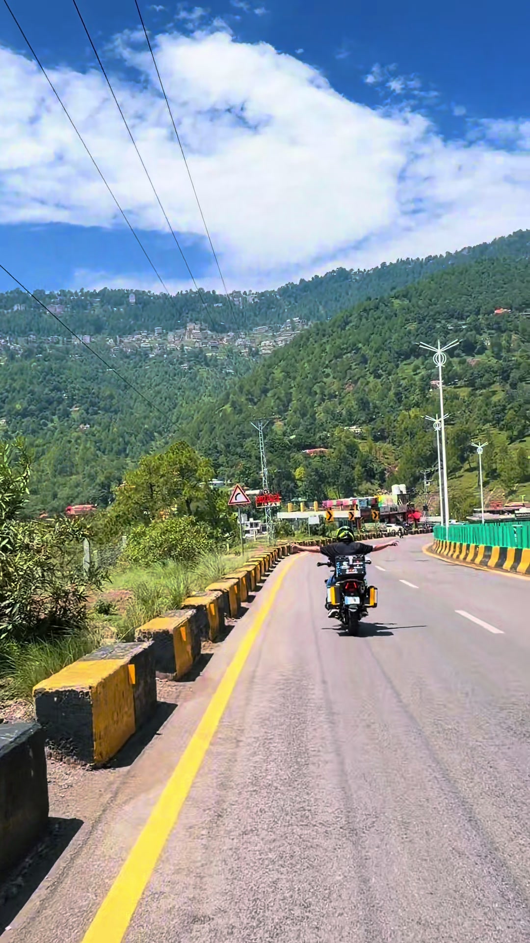 @Travel With Ibtesam 🥰