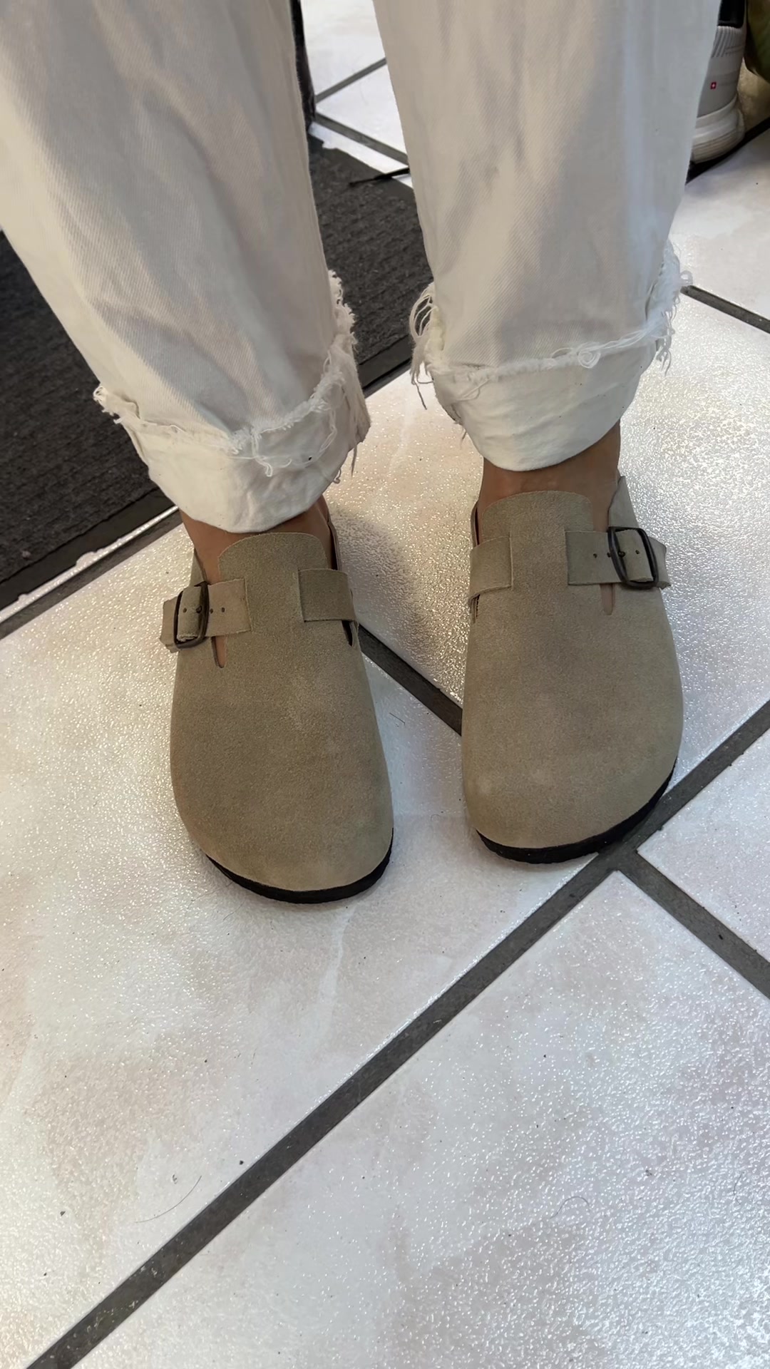 @Luxy Zapaterias