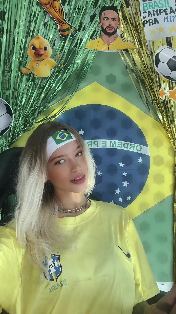 @Thais Coelho