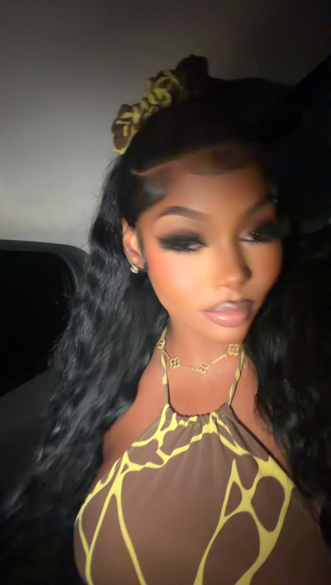 @Jamaican-Girl Meekz