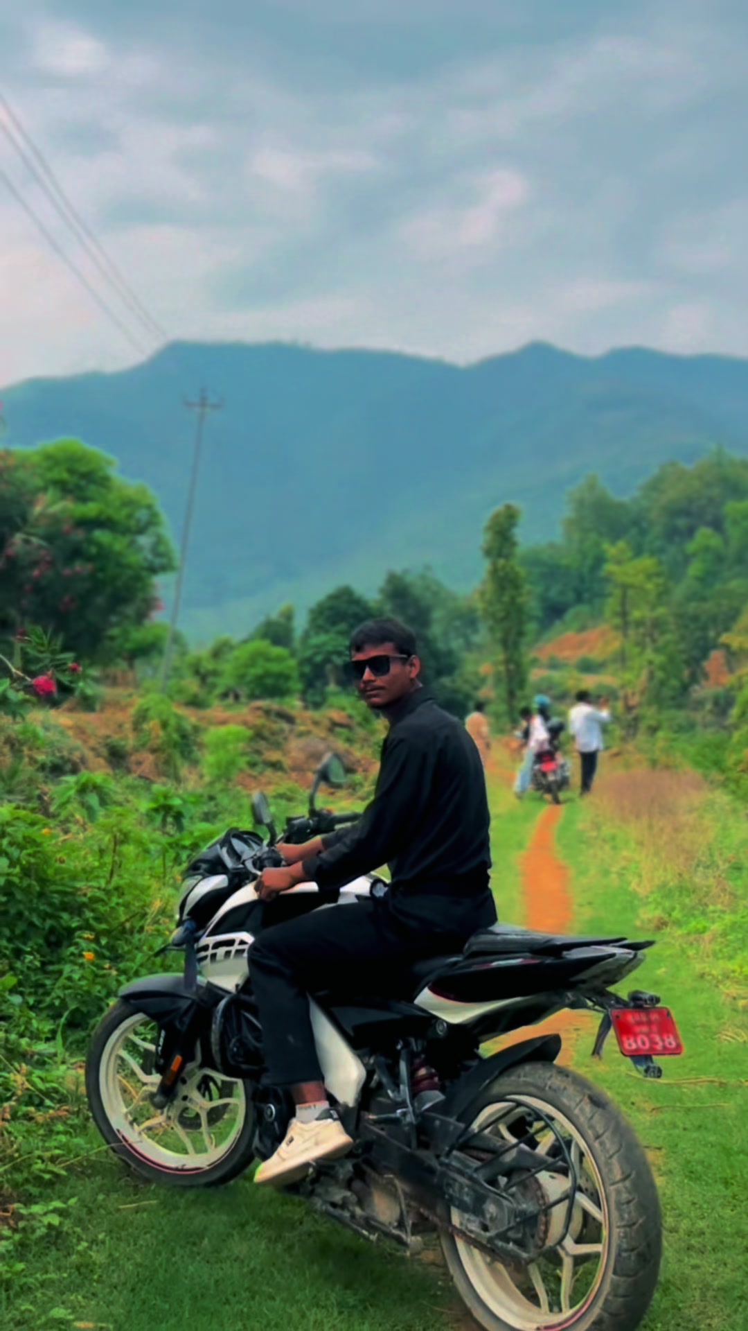 @AarYan