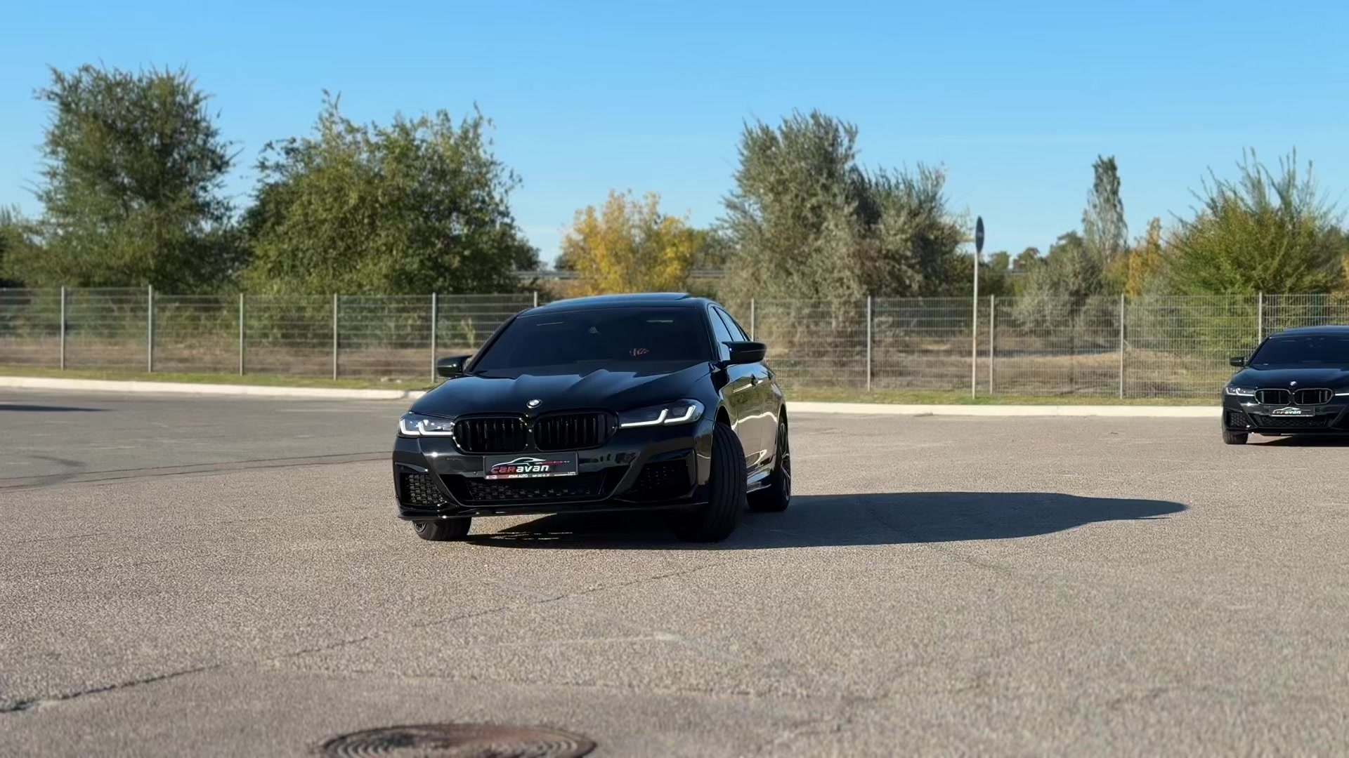 @Caravan_Auto