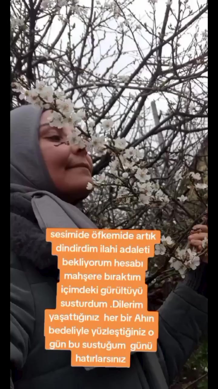 @꧁•⊹٭𝙽azan⊹•꧂