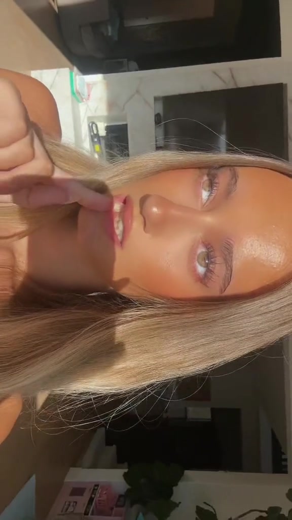@Nina