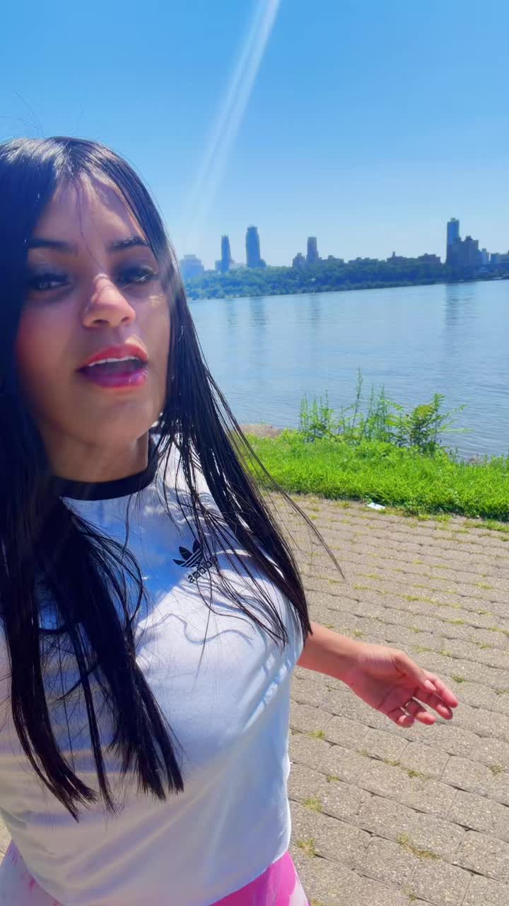 @🐛🦋❤️🩹🤞🏼👑💋💄