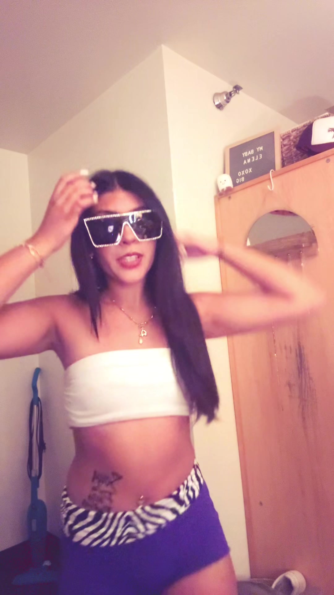 @leezykhann