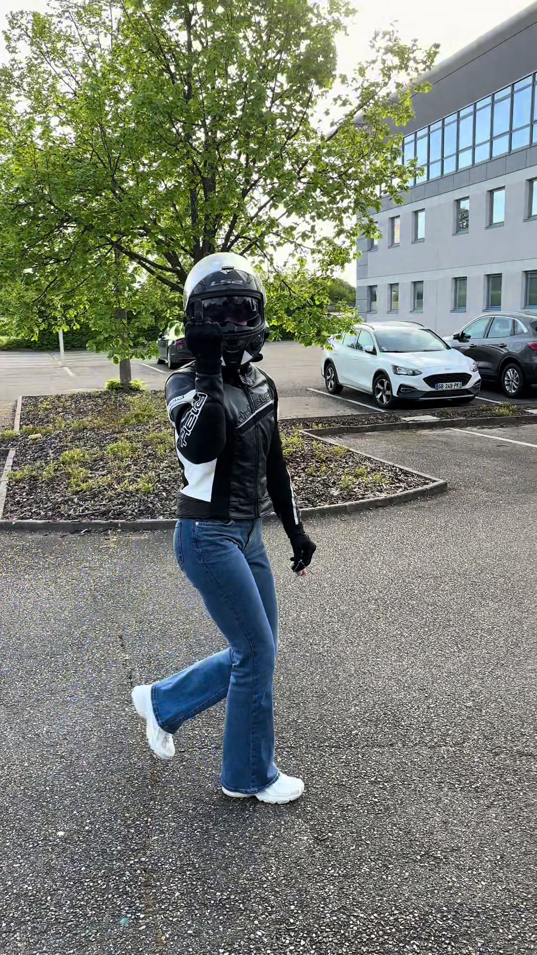 @angx.z650