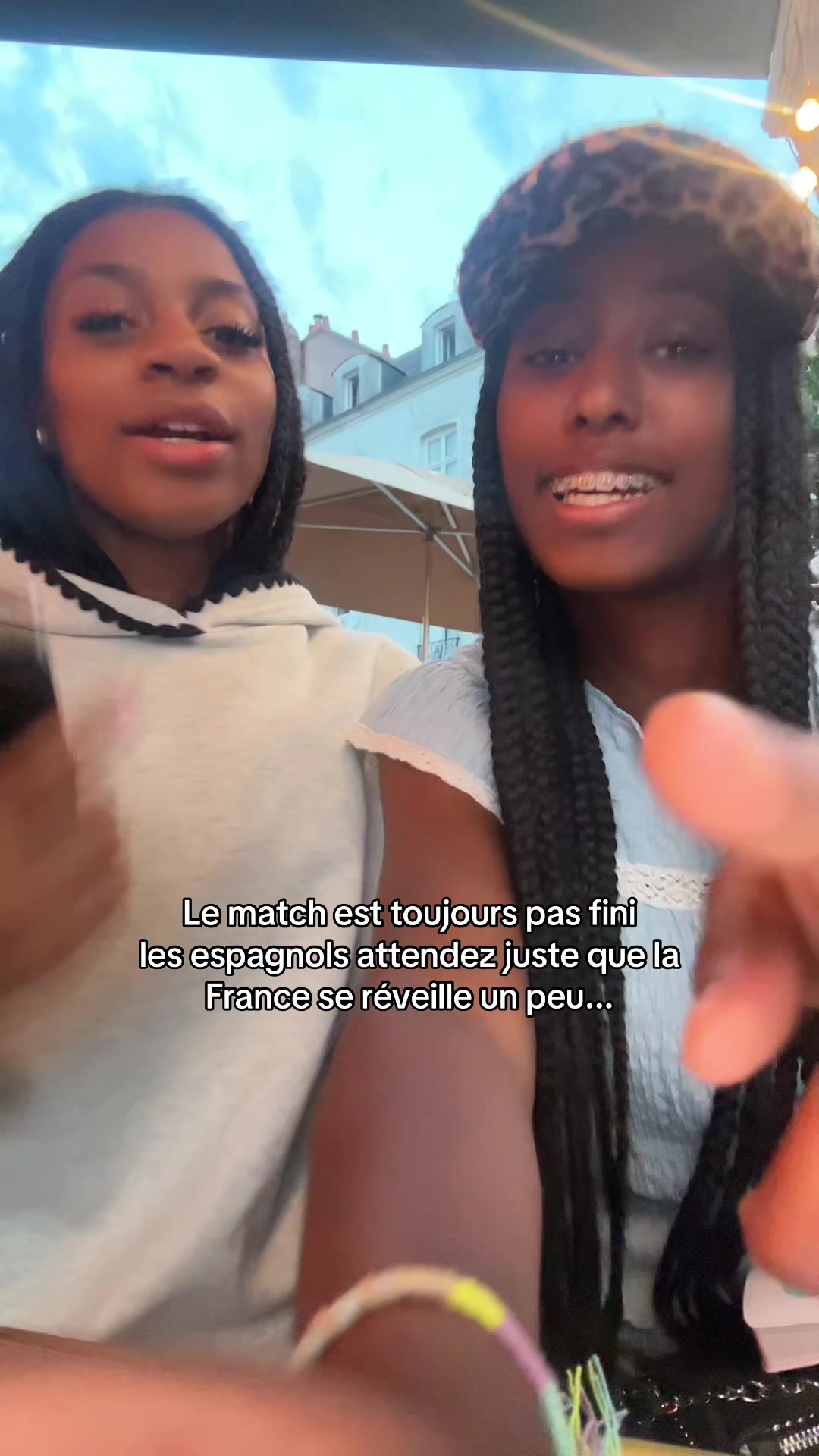 @ASH 🥂🌺