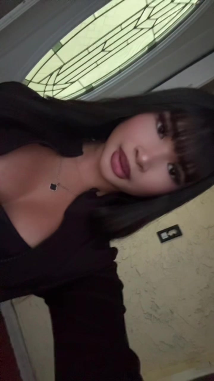 @poopyazngirl