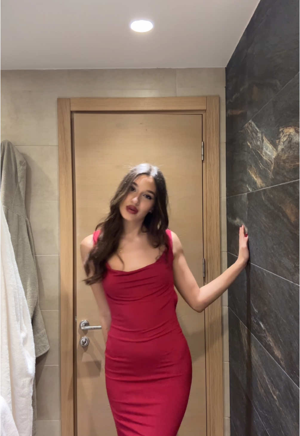 @elena