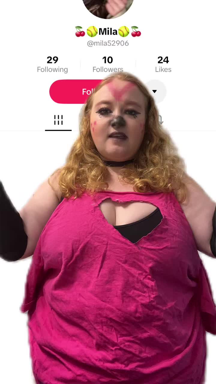 @Little_Red_Cosplay