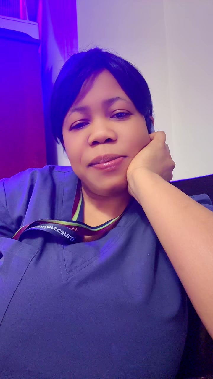 @Souriante