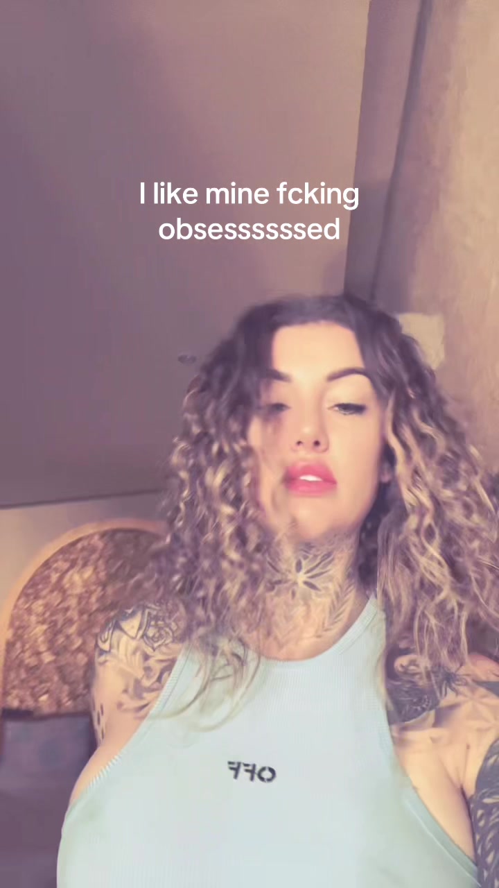 @Rosey🖤
