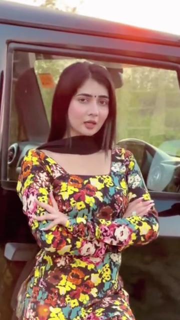 @Nisha Lahori