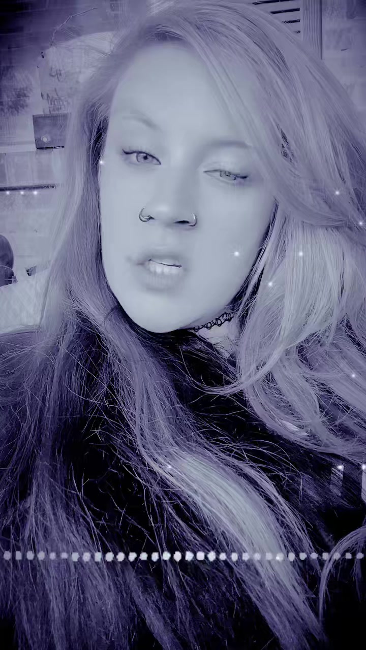 @BrittanyBoo🖤: RAARAO🦾🎧🎶