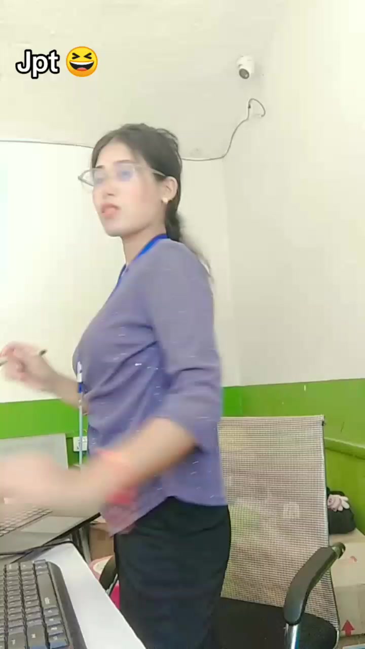@Xoti(•‿•)