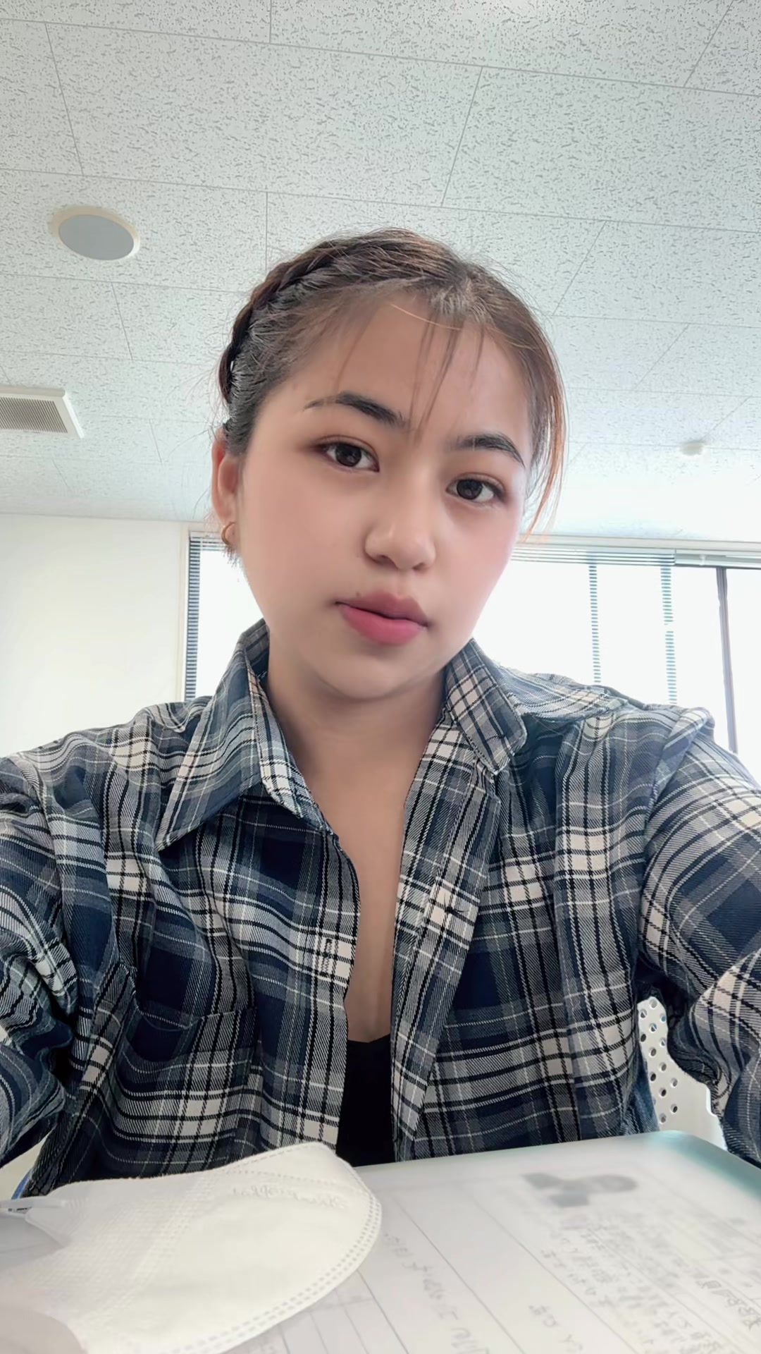 @इशा गुरुङ🇯🇵🇳🇵