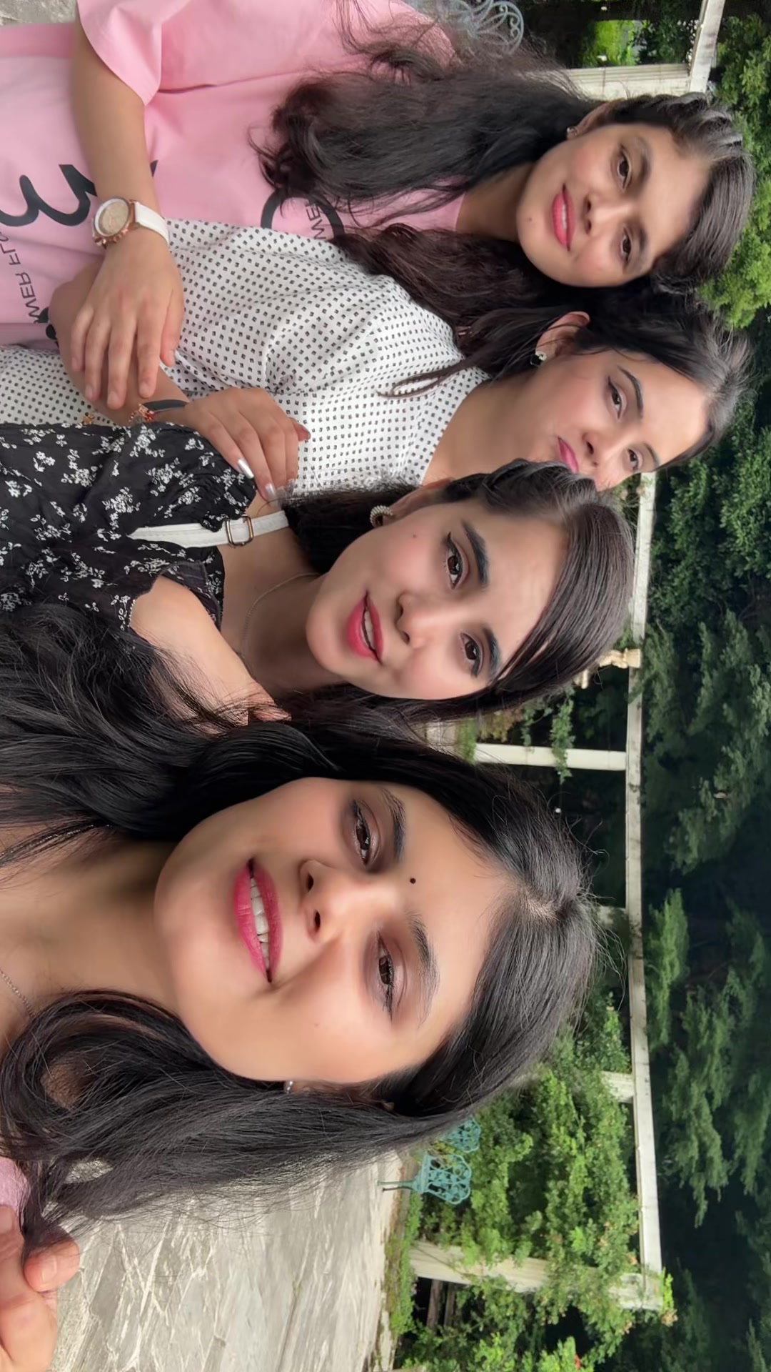 @समिक्षा🕊️