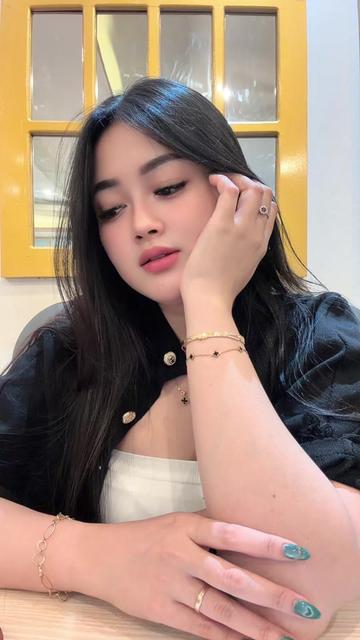 @Ayu Saraswati Dewi, S.M
