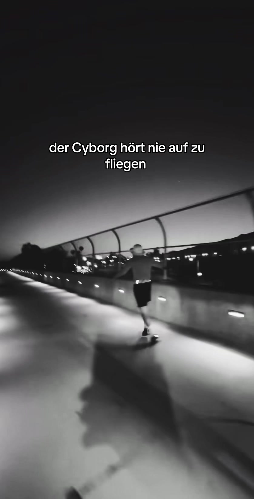 @🫐