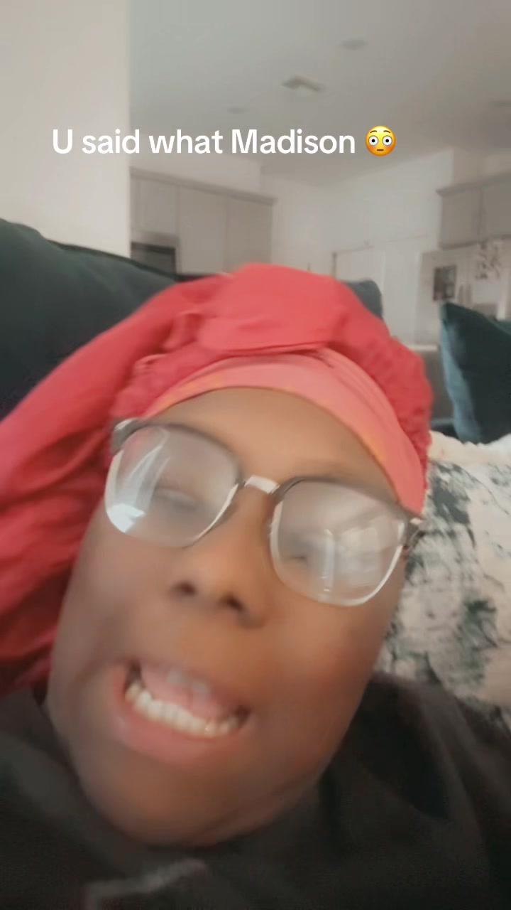 @RedBonnetchroniclesUncut